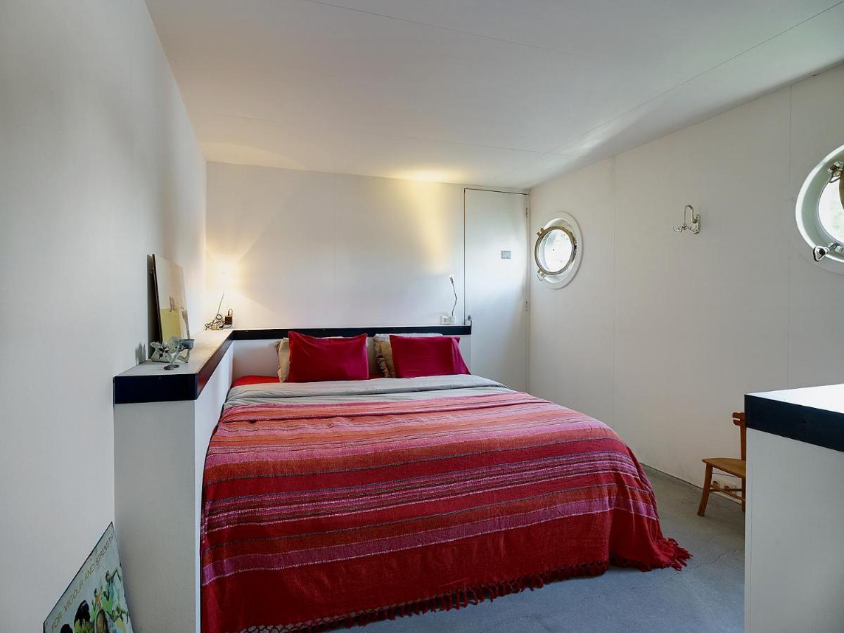 A304 Romantic Seaship In Top Center Amsterdam Luaran gambar