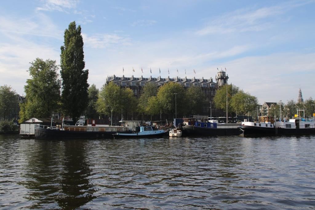 A304 Romantic Seaship In Top Center Amsterdam Luaran gambar
